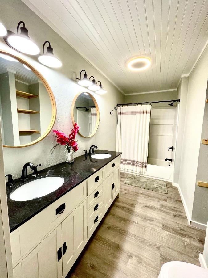 A Cozy Space Coast Retreat Titusville Exterior photo